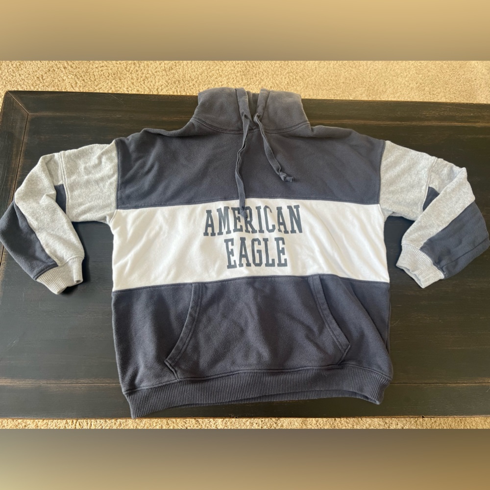 American Eagle Color Block Sweatshirt
